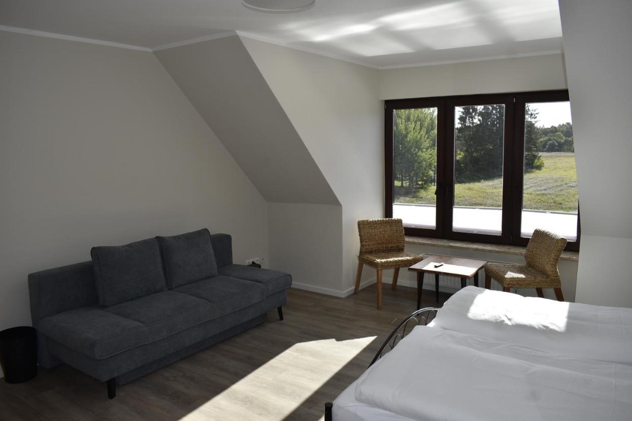 Pension Zur Schleuse Garni Am Elbe Luebeck - Kanal In Witzeeze Buitenkant foto
