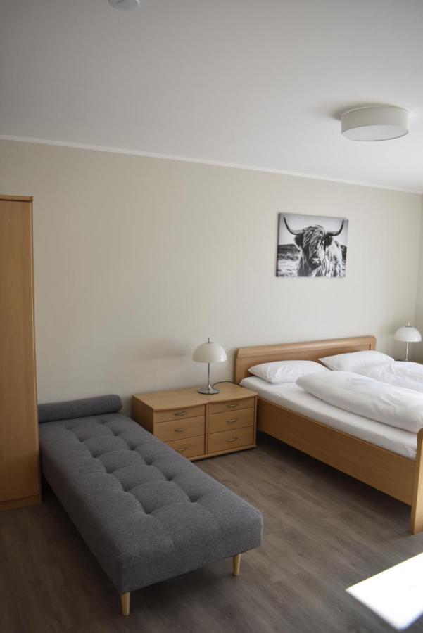 Pension Zur Schleuse Garni Am Elbe Luebeck - Kanal In Witzeeze Buitenkant foto